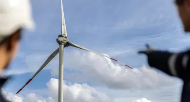 Volume record di PPA firmati da Air Liquide nel 2024 con oltre 2.500 GWh di elettricità a basse emissioni di carbonio, ovvero una riduzione di oltre 1,2 milioni di tonnellate di emissioni di CO2 all'anno 